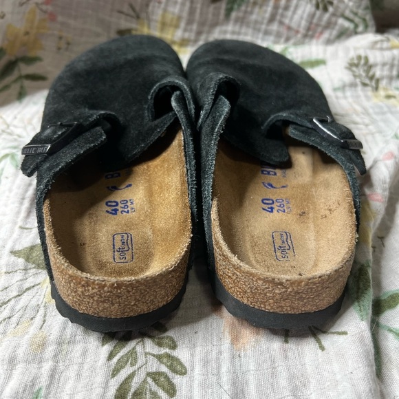Birkenstock Boston Black Suede Soft Footbed Narrow Clogs - Picture 3 of 7